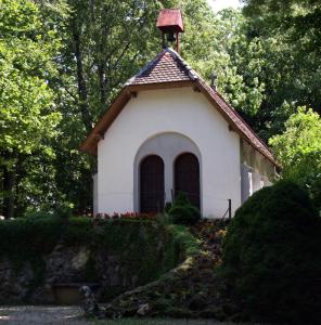 Maison d'hôtes Landhotel zur Kanne Brühlstrasse 2 73450 Neresheim Bade-Wurtemberg