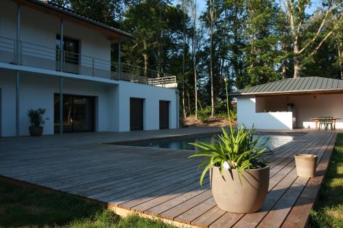 Lazuli Lodge