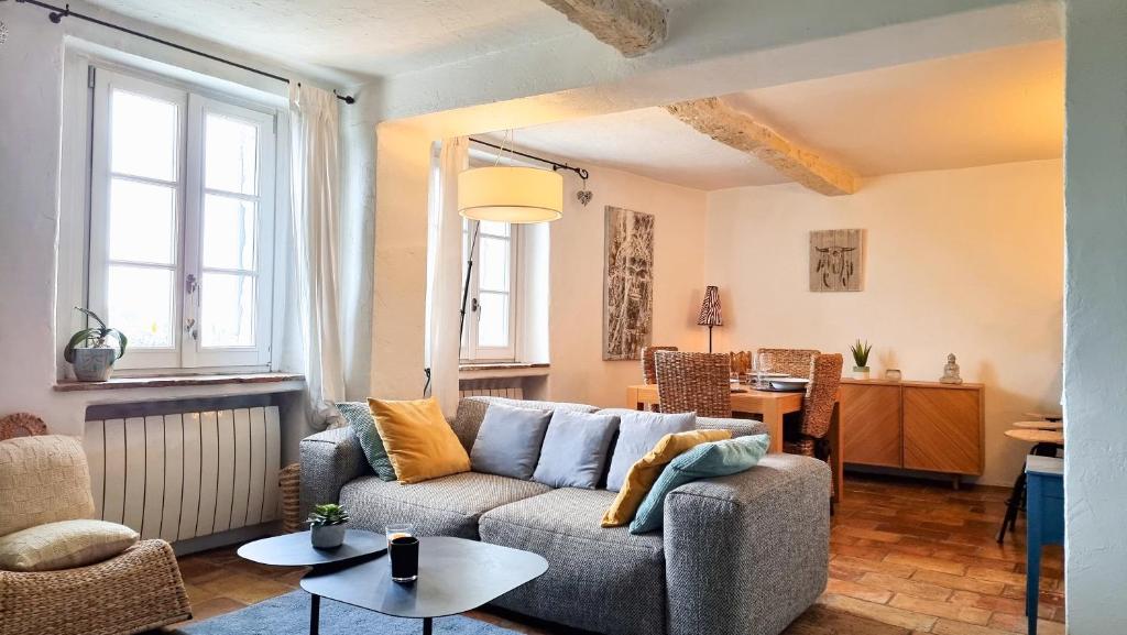 Le Clos 24 77630 Macherin