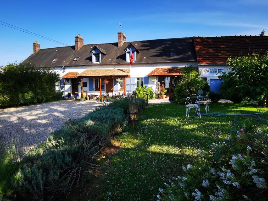 Le Clos Saint Paul - Chambres d'hôtes, Gite et SPA près de Giverny, Vernon, Les Andelys 22 Rue du Ret, 27510 Tourny