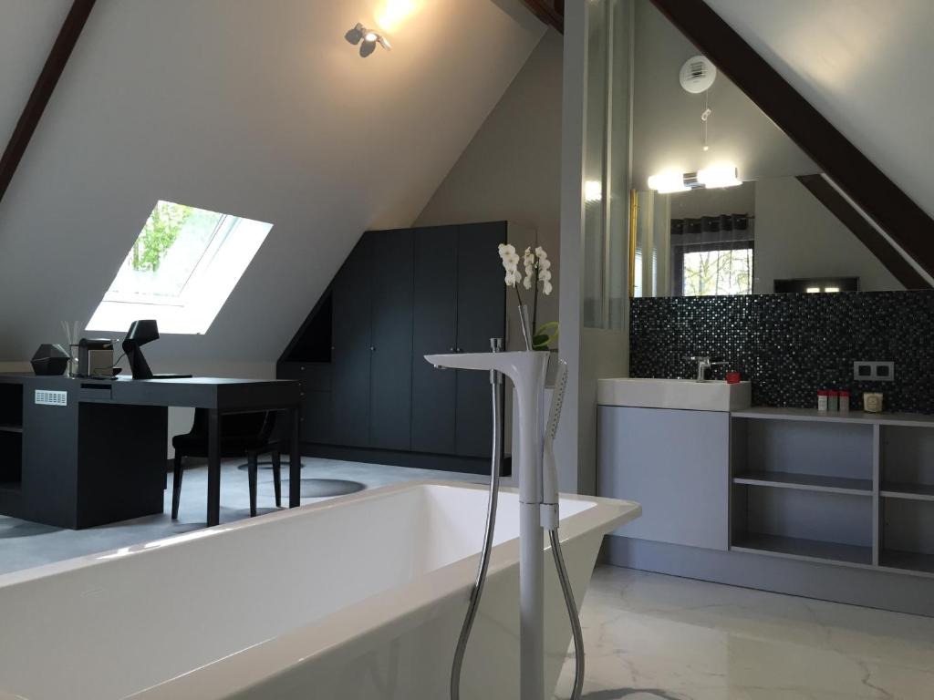 Maison d'hôtes Le Domaine des Loups 31, rue du Docteur Wagon 62153 Souchez