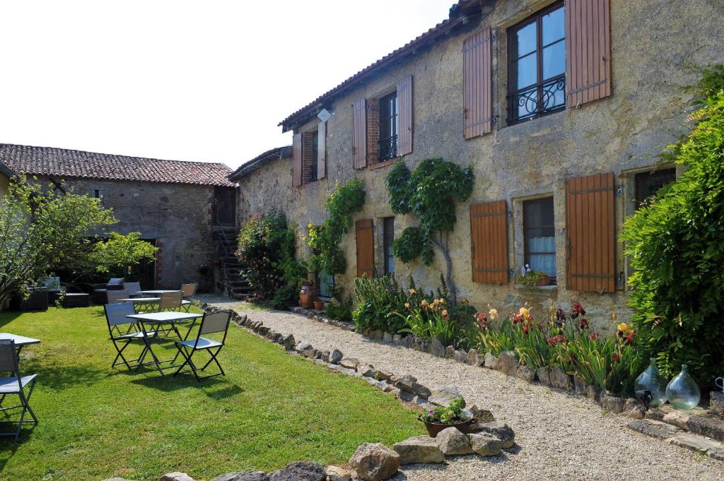 Maison d'hôtes Le Mas d'Anjou Les Plantes 49540 La Fosse-de-Tigné