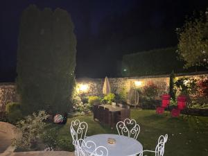 Le Mas De Retheuil