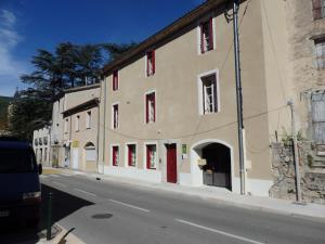 Maison d'hôtes Le Merlanson chambres d'hôtes Route Départementale 999 30120 Bez-et-Esparon Languedoc-Roussillon