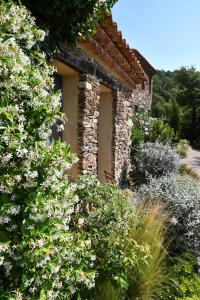 Maison d'hôtes Le Pontillaou 169 Chemin des Seignerolles 83680 La Garde-Freinet Provence-Alpes-Côte d\'Azur