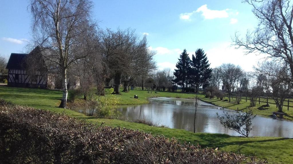 Le pressoir de gisay 4 route de la roussiere, 27330 Gisay