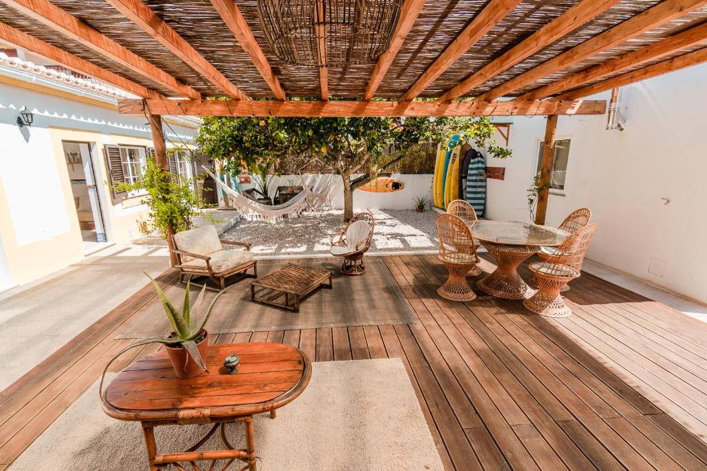 LemonTree Eco Surfhouse Rua de São Vicente, 8650-370 Sagres