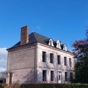 Maison d'hôtes LES JACQUEMARTS NORMANDS Maison d'hôtes - Guesthouse 23 Route de la Mer 76590 Belmesnil Normandie