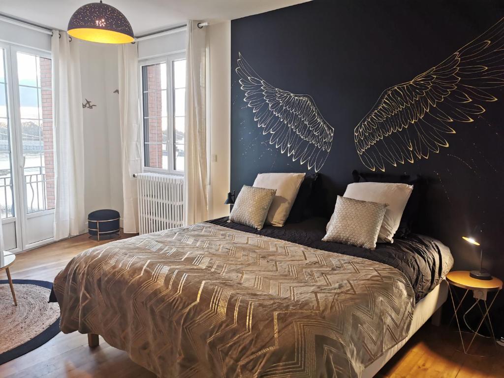 Maison d'hôtes Les Rauches - Quai Loire - Suite Love 15 Quai Penthièvre 45110 Châteauneuf-sur-Loire