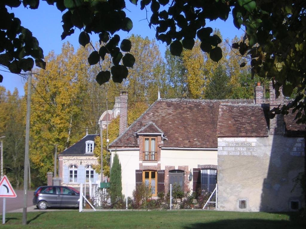 Maison d'hôtes Les rives de Champagne 4 Rue du Port 10400 Courceroy