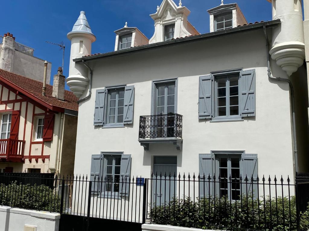 Maison d'hôtes Les Tourelles 37 Avenue de Verdun 64200 Biarritz