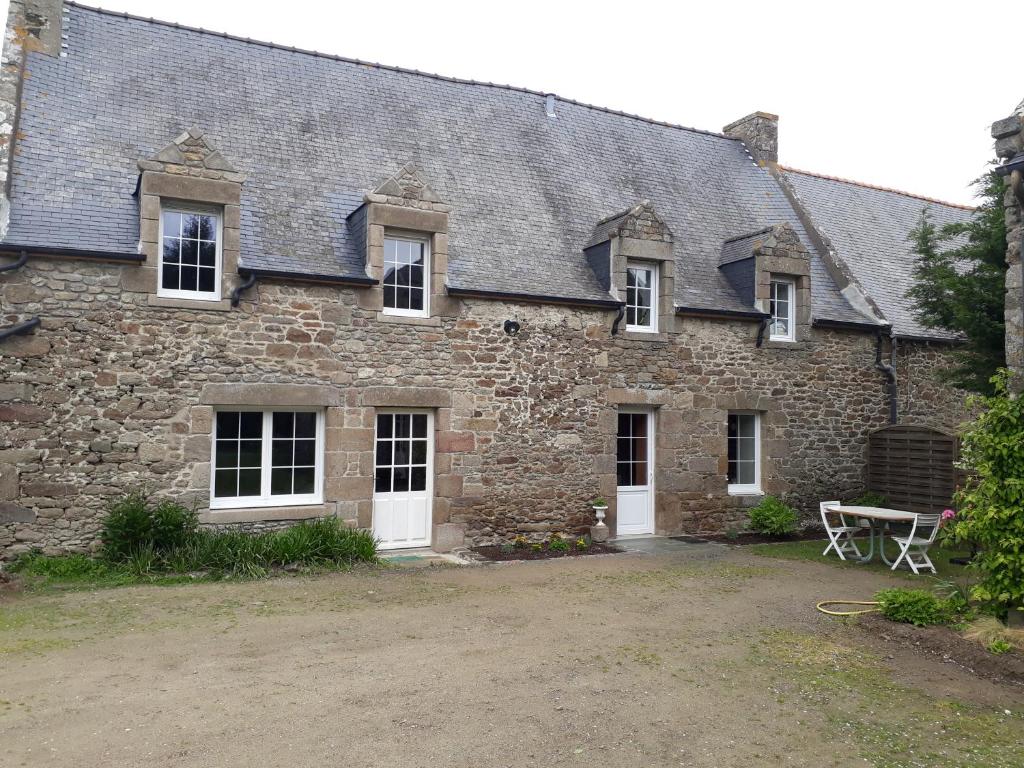 Maison d'hôtes Maison d'hôtes \ Lieu dit Biemlivien, 35350 Saint-Coulomb