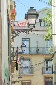 Lisbon Inn Bica Suites