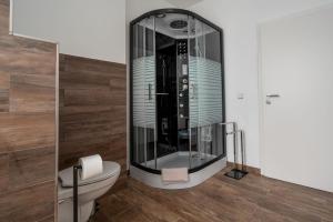 Little Suite