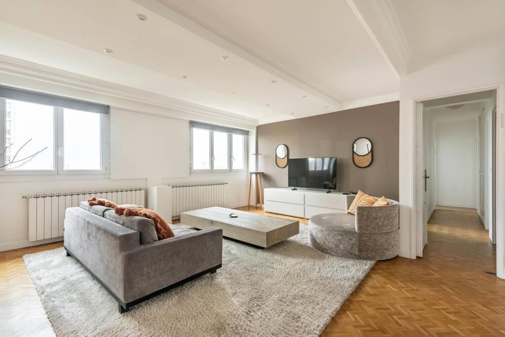 Lunar Guest House