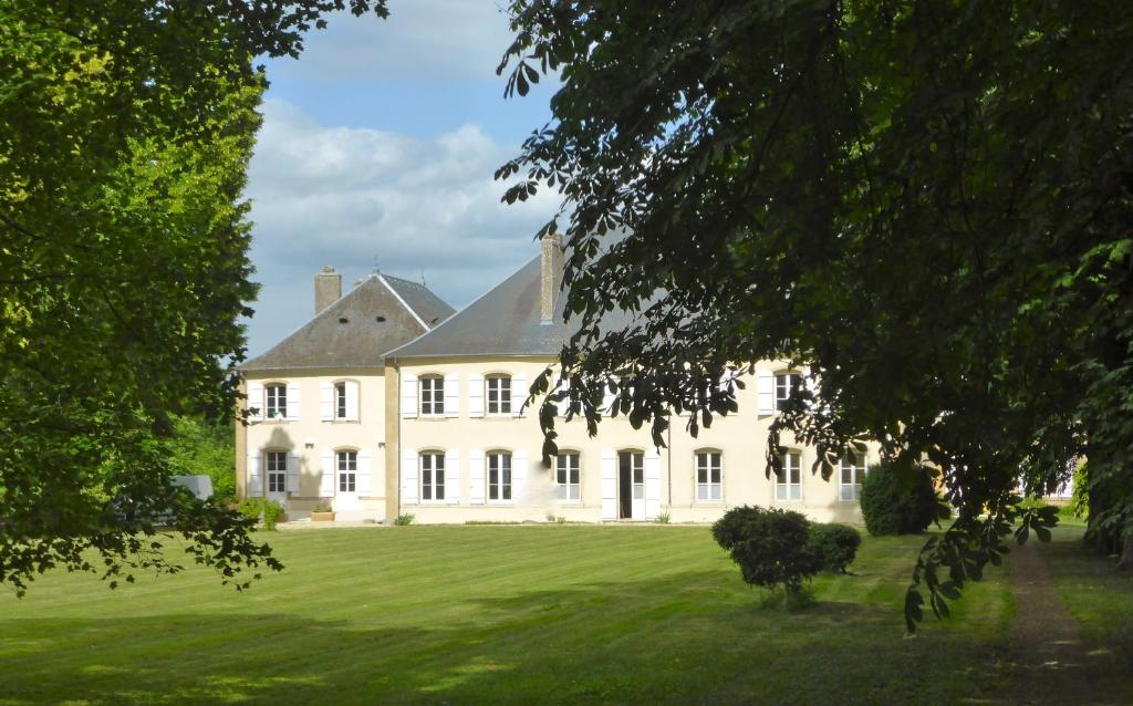 Maison d'hôtes Le Château de Puxe 18, rue du Château, 54800 Puxe