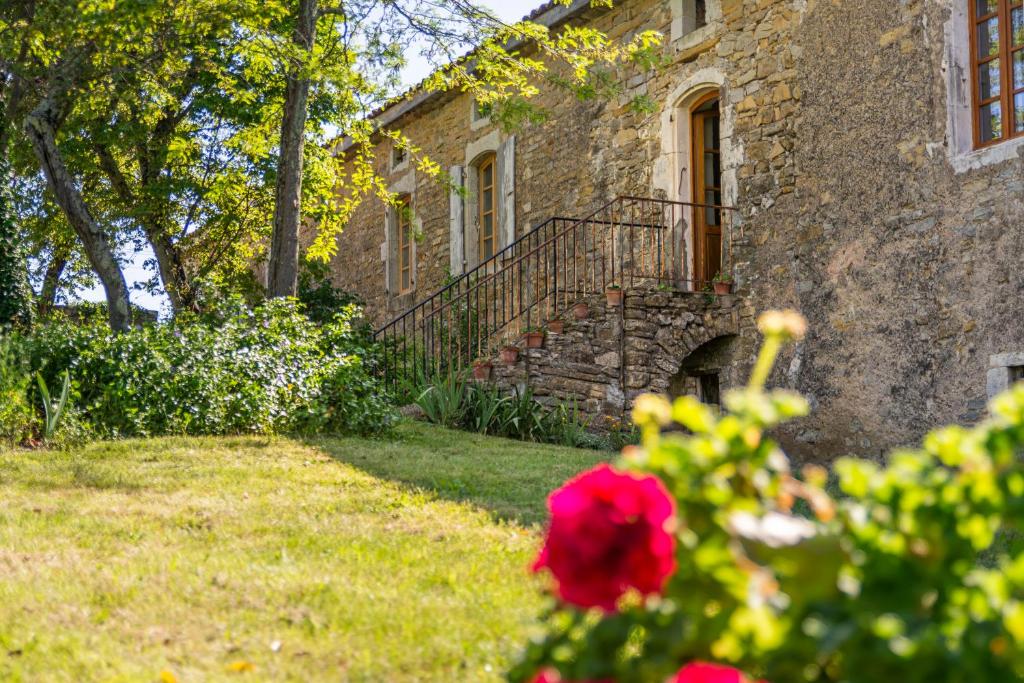 Mas de la Chadenede Mas de La Chadenède Chemin de La Chadenède, 07150 Lagorce