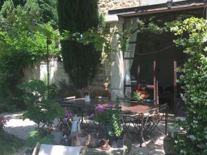 Maison d'hôtes Mas de Rey 980 Route du Mas de Rey 13870 Rognonas Provence-Alpes-Côte d\'Azur