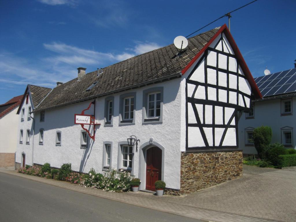 Maison d'hôtes Maternushof Maternusstr. 51 53534 Pomster