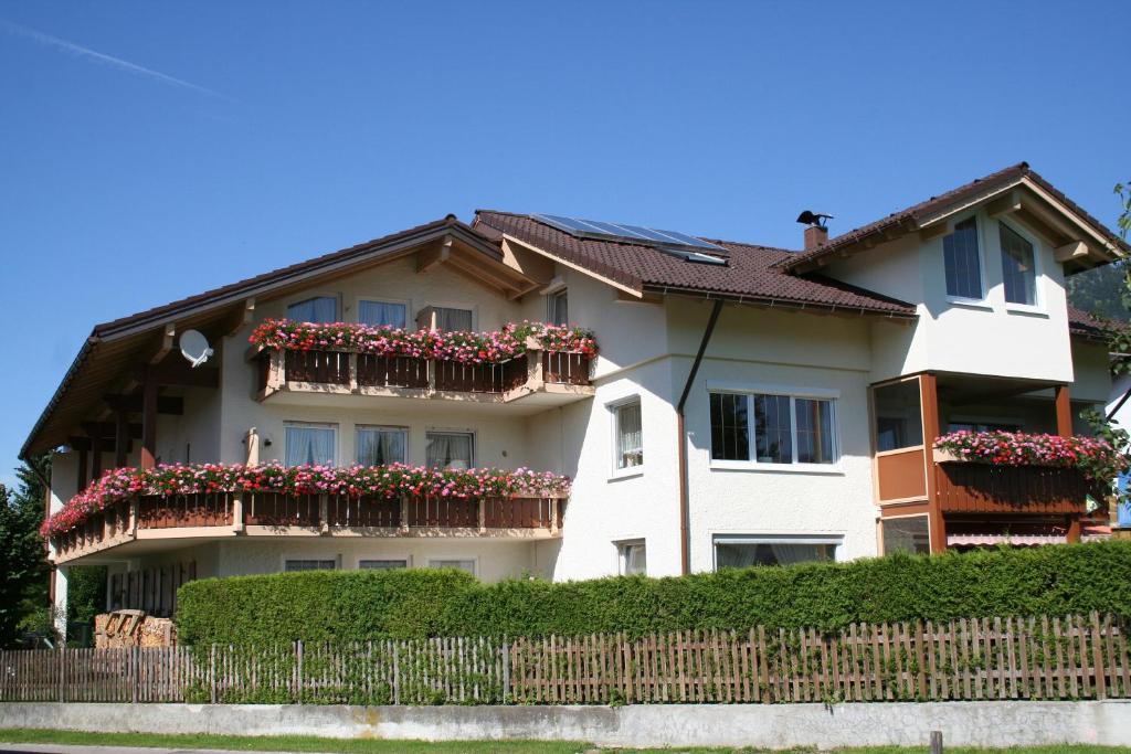 Mein Landhaus Ortwanger Esch 2, 87545 Burgberg im Allgäu