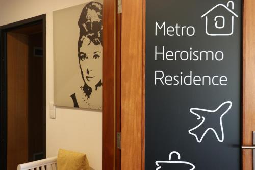 Metro Heroismo Residence