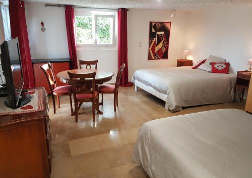 Meublé du vignoble - Piscine - Sauna - proche Strasbourg - Classé 3 étoiles