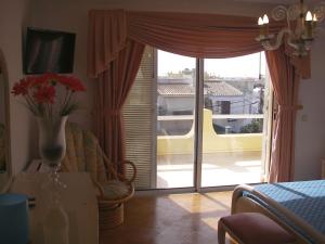 Maison d'hôtes Monte da Ria Guest House Rua Gaspar Martins, Monte da Ria 74 8005-232 Faro Algarve