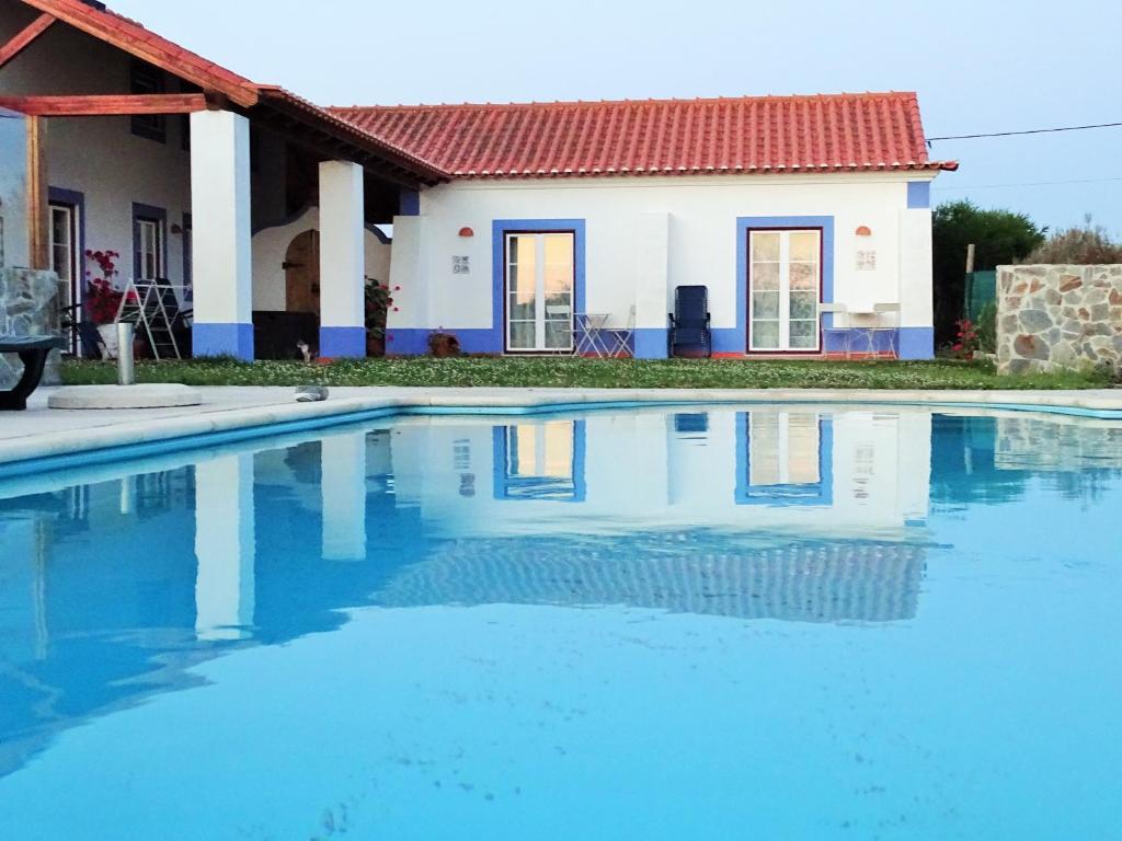 MONTE SOL'AR DO FAROL by Stay in Alentejo Várzea do Cavaleiro, Apartado 4438, Cabo Sardão, 7630-574 Cavaleiro