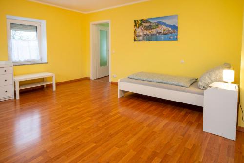 Monteur-/ Arbeiter-Apartment_ Wohnung 4