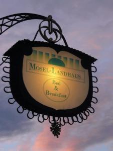Mosel-Landhaus B&B