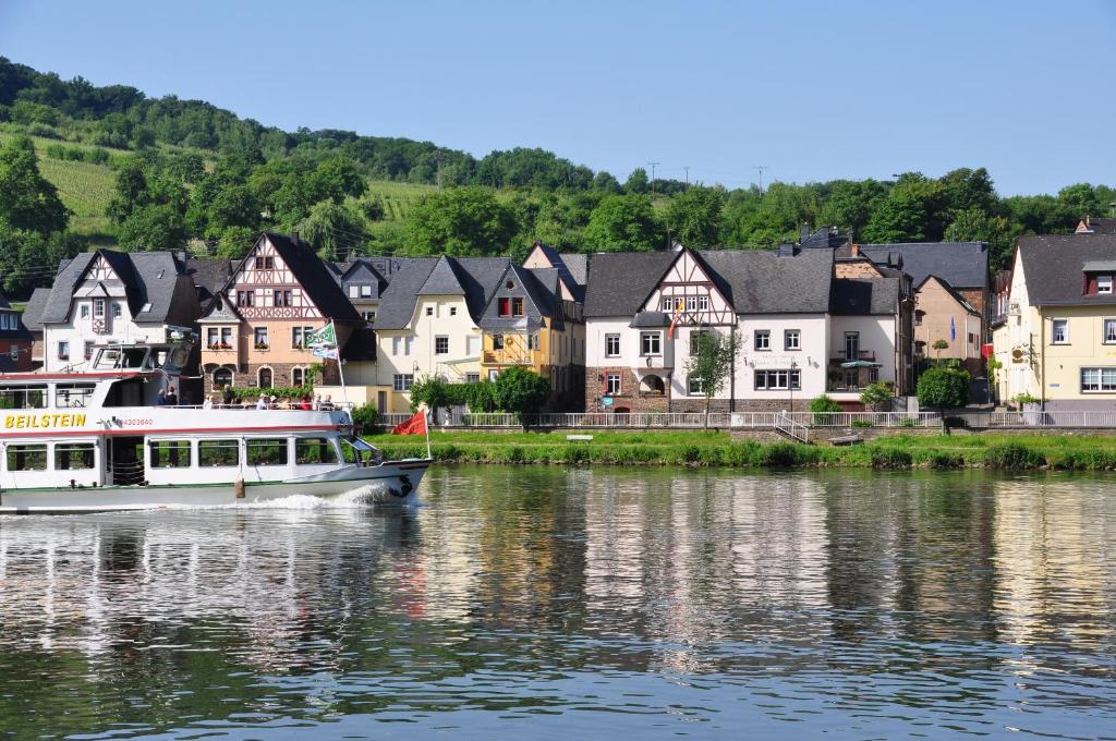 Maison d'hôtes Mosel-Landhaus B&B Moselstrasse 19 56820 Briedern