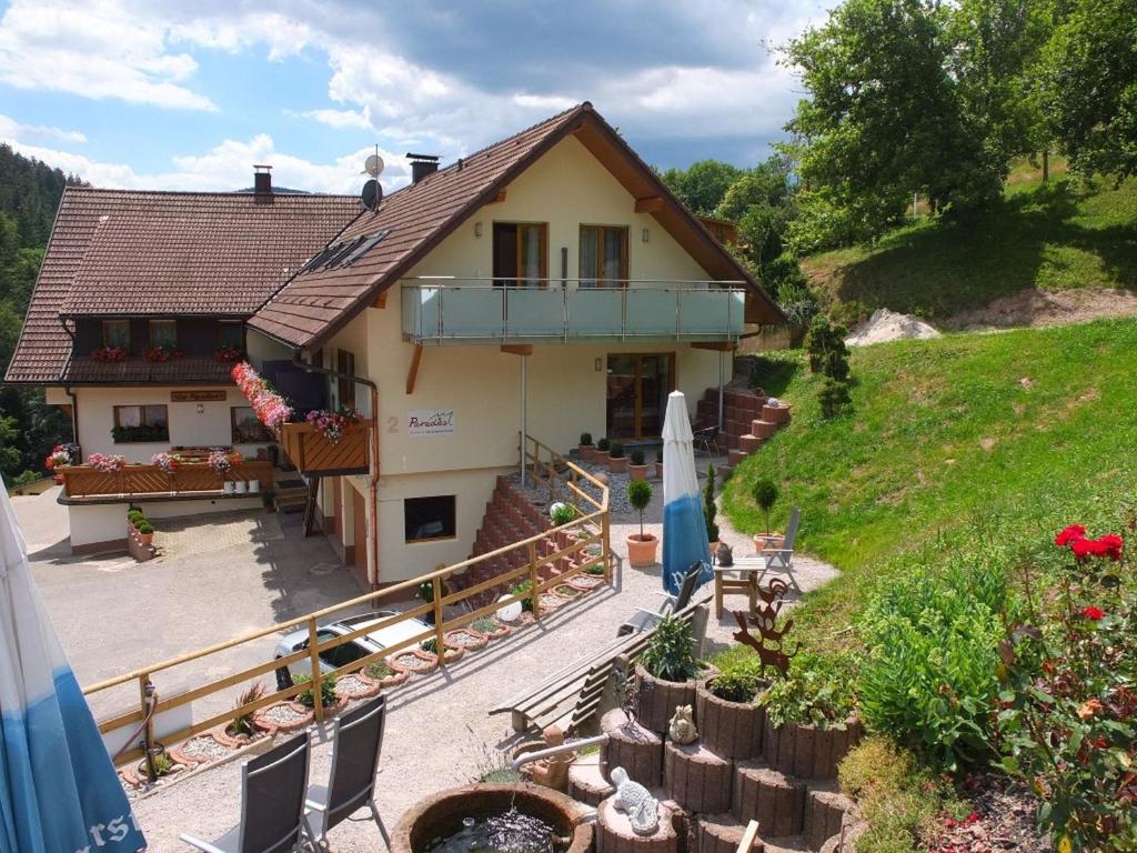 Maison d'hôtes Paradies im Schwarzwald Holchen 2 77740 Bad Peterstal-Griesbach