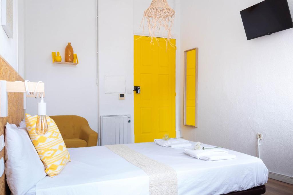 Paraiso Suites by ColoursRevolution Rua do Paraíso, 250, 4000-376 Porto