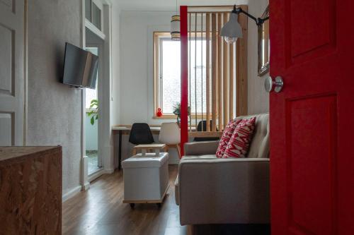 Paraiso Suites by ColoursRevolution