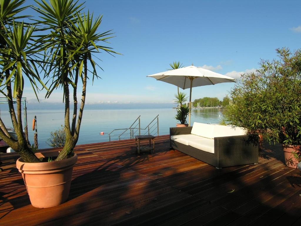 Maison d'hôtes Pension am Bodensee (Adults only) Bodanstrasse 7 88079 Kressbronn am Bodensee