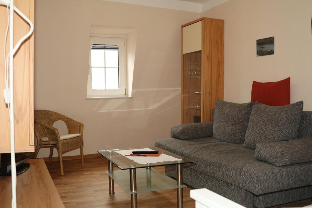 Pension am Rheinsteig Rheinstr. 14, 56599 Leutesdorf