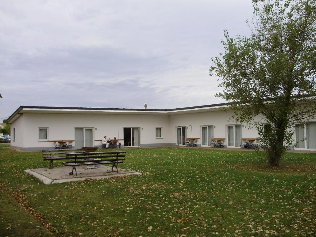 Maison d'hôtes Pension am Sundhäuser See 27 Uthleber Weg 99734 Nordhausen