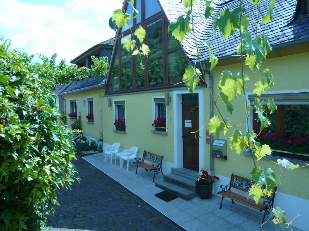 Maison d'hôtes Pension am Weinberg Weinbergstraße 1 56820 Mesenich