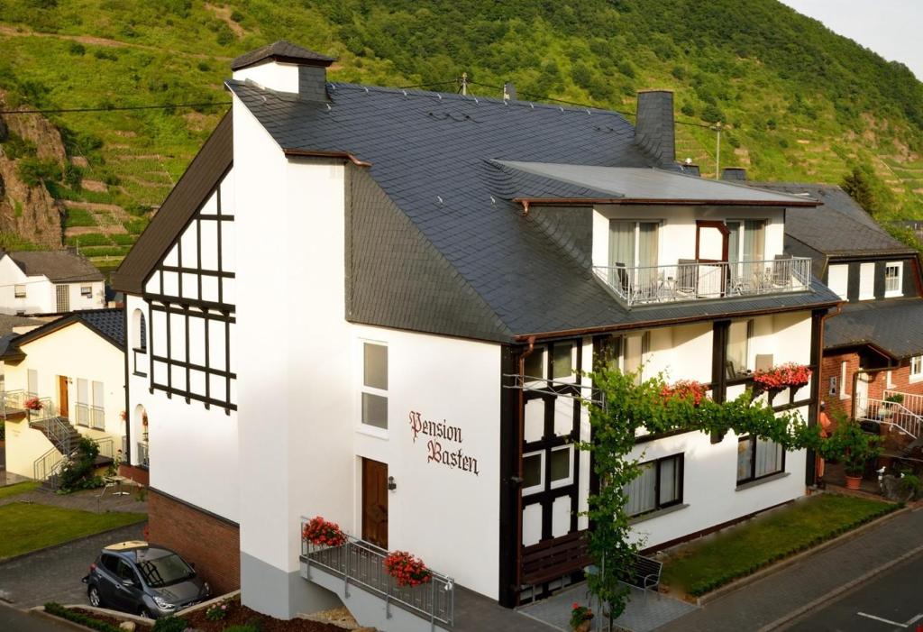 Maison d'hôtes Pension Basten Auf Mertesborn 14 56821 Ellenz-Poltersdorf