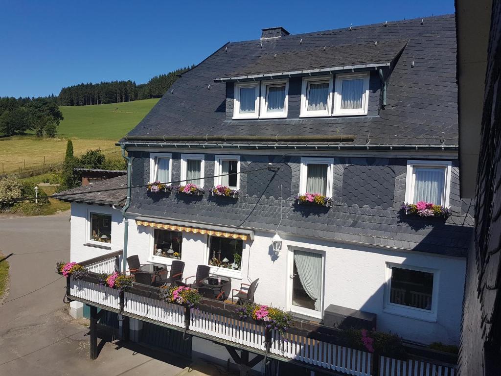 Maison d'hôtes Pension Bergfrieden Mittelsorpe 7 57392 Schmallenberg