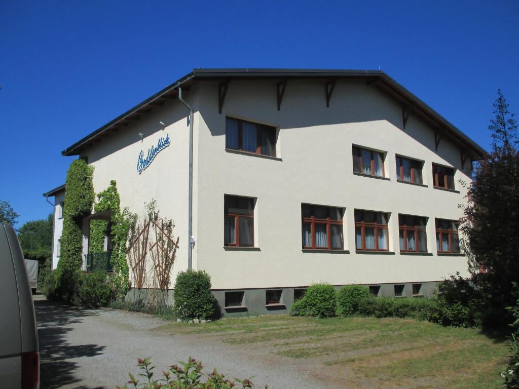 Pension Boddenblick Zur Oie 9, 18356 Bresewitz