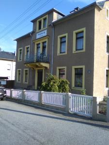 Maison d'hôtes Pension Edelweiß Pfaffendorferstraße 65 01824 Gohrisch Saxe