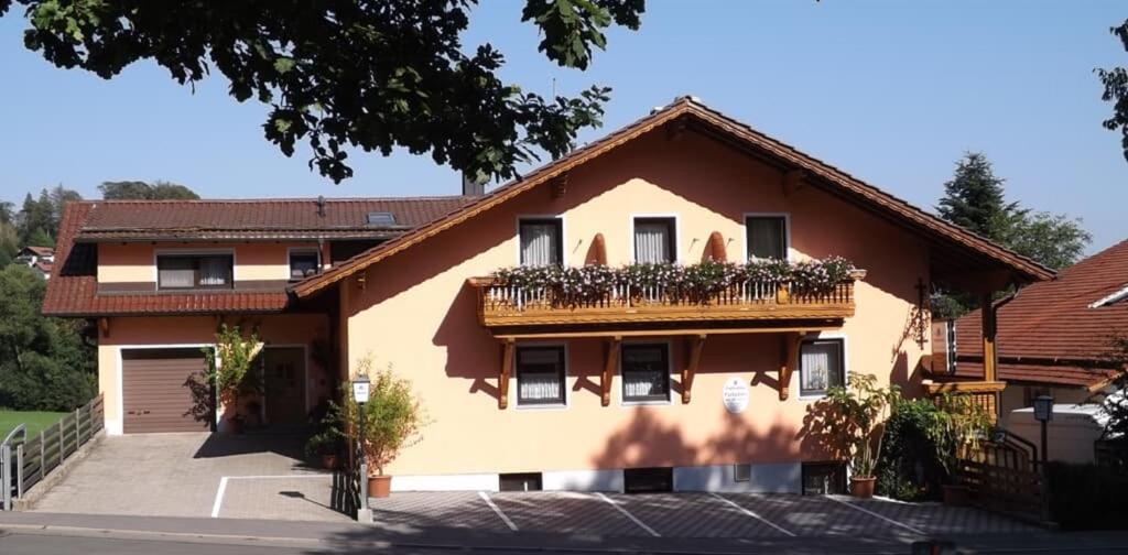 Pension Eichertstüberl Eichertweg 36c, 93437 Furth im Wald