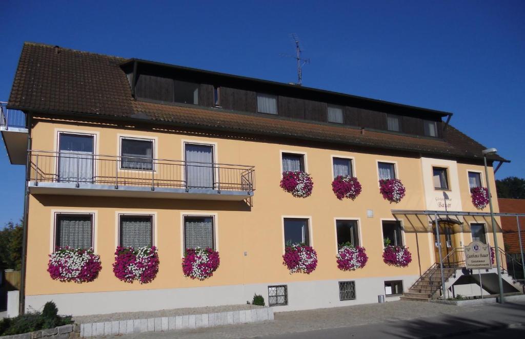 Maison d'hôtes Pension Elsendorf Hauptstr. 16 84094 Elsendorf