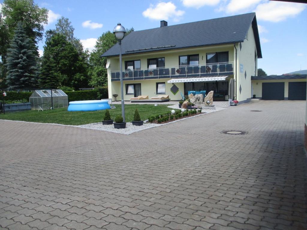 Pension Erika Hauptstrasse 39, 95694 Mehlmeisel