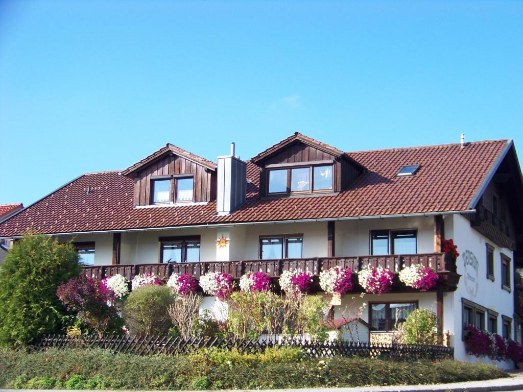 Pension Erna Franz-Betz-Str. 21, 94227 Zwiesel