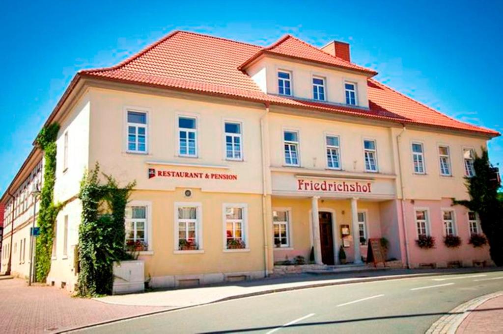 Pension Friedrichshof Markt 9, 07639 Bad Klosterlausnitz
