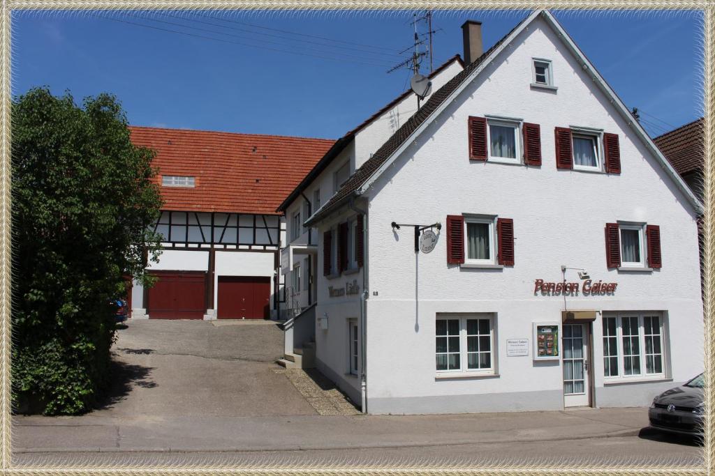 Pension Gaiser Bahnhofstraße 8, 73765 Neuhausen auf den Fildern