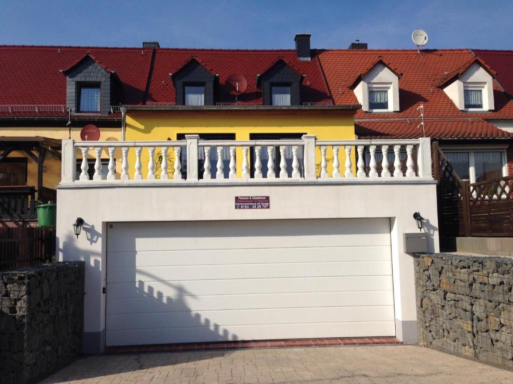 Pension-Gästehaus Oberscheven Leipziger Neuseenland Querschlag 15, 04567 Kitzscher
