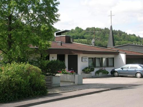 Pension Grasy
